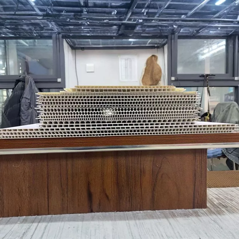 Daş Plastik Kompozit Panel